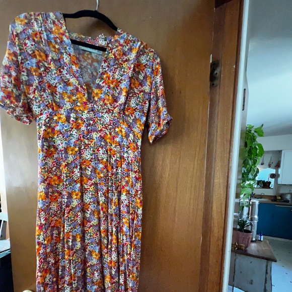 Faithfull The Brand, midi dress , size 6 - Picture 2 of 5